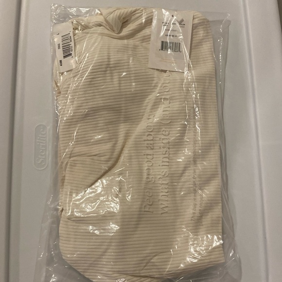 Andie Asbury Rib One Piece Swimsuit Ribbed Coco White Womens Large - Picture 2 of 4